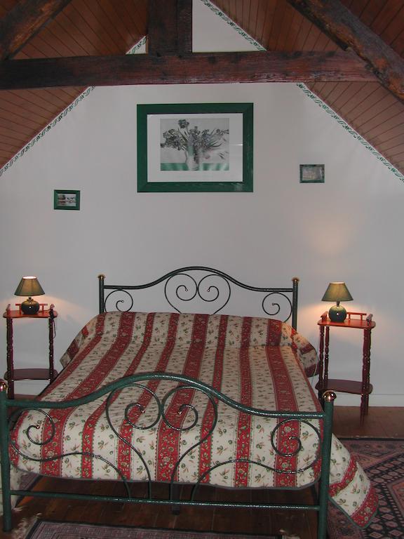 Les Gîtes de Garz Ar Bik Brasparts Habitación foto