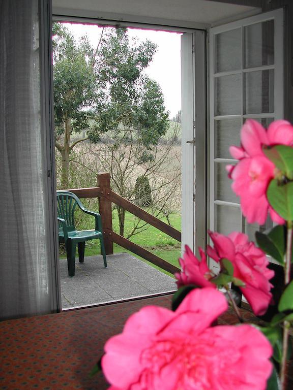 Les Gîtes de Garz Ar Bik Brasparts Habitación foto